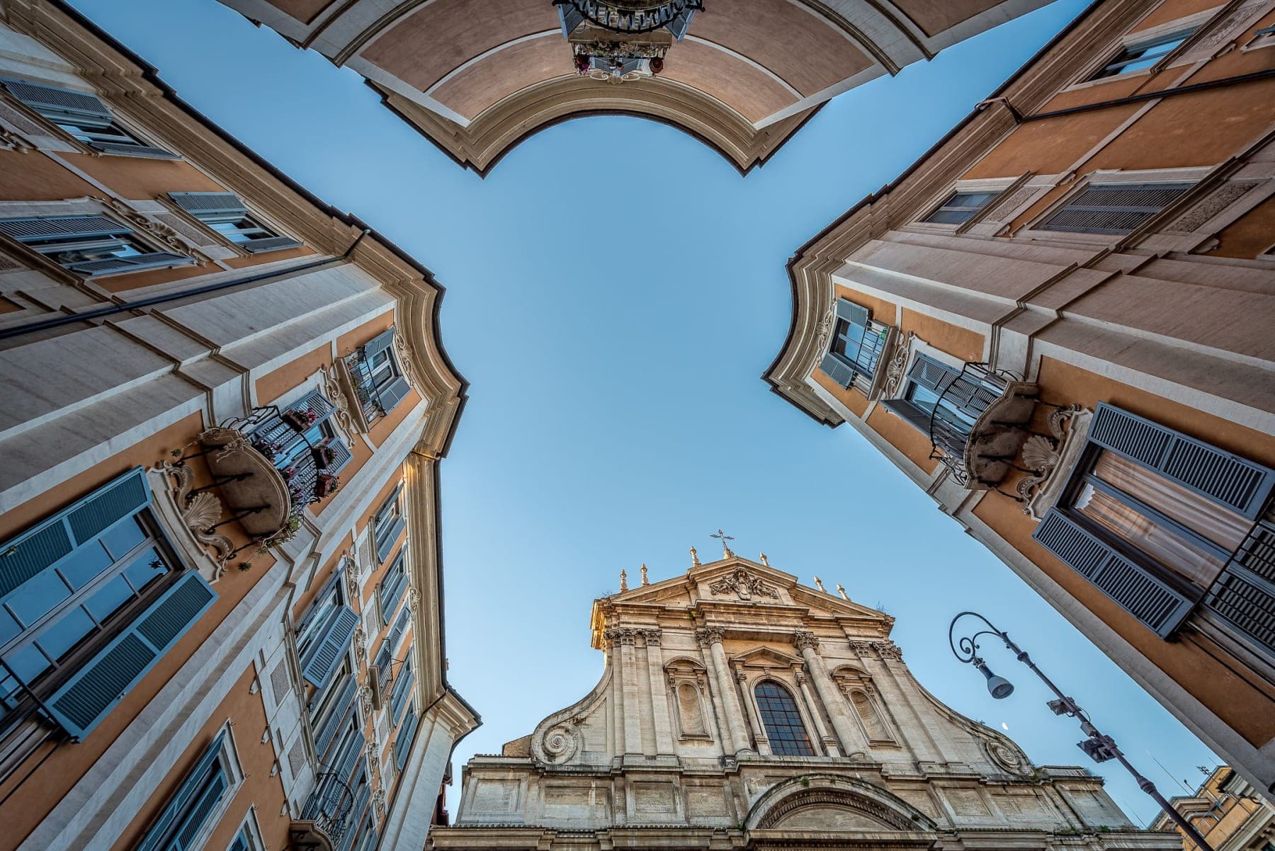 Tour a piedi chiese e arte sacra a Roma